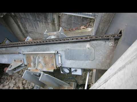 Privater Schrägaufzug mit Kette - Detail Kette - Erlinsbach Häsiweg - Inclined elevator Switzerland