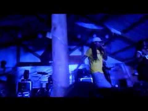 Daggerkilla  Nu kiltir   7 ans kaz bad Savanah