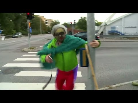 Christer har fått snurr på superhjälte-uppdraget - Spring! (TV4)