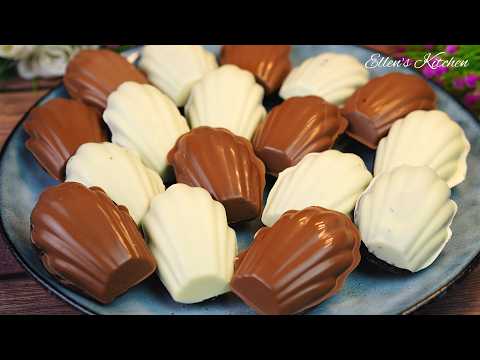 Famous French Madeleine cookies! Melt in your mouth! Simple and Delicious!