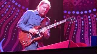 Tedeschi Trucks Band - &quot;Midnight In Harlem&quot; (Solo)