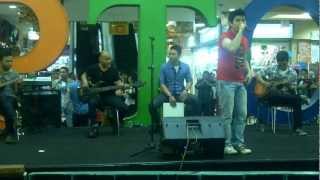 Download lagu Elkasih - Kau Tigakan Cinta | Live Accoustik @PTC Jakarta mp3