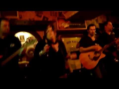 Pákai Petra - Flying Times: Proud mary
