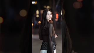 Hottest Chinese Street Fashion #hottest #gorgeous #prettygirls #chinese #street #fashion #美魔女