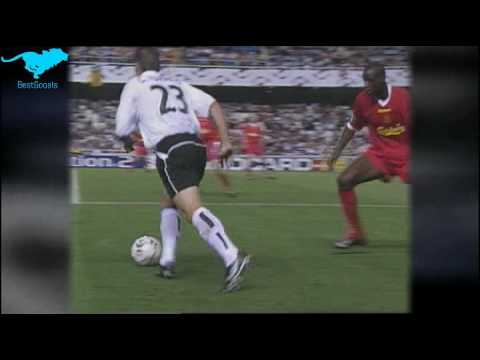 Pabblo Aimar in Valencia Vs Liverpool on 17/09/2002