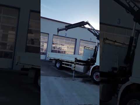 IVECO 190E40 mit Hiab-Kran Typ 102-2