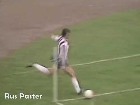 ECC 1975-76. 1 Round. Linfield FC - PSV Eindhoven. Highlights.