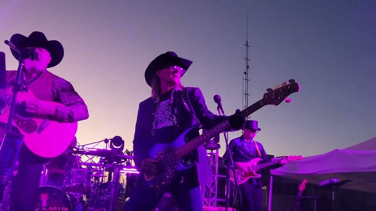 Promotional video thumbnail 15 for Lefty Martin & His Right Hand Band