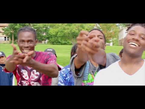 Ray Muney - The Race (Official Music Video) {Shot by: @ElmwoodPictures}