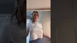 No bra TikTok challenge | No bra