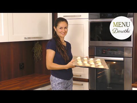 Delicious pierogi made from yeast dough with cabbage and mushrooms, baked in the oven. Dorotka's ...