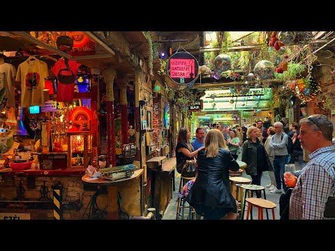 Szimpla Kert in Budapest. The most amazing Pub in the world! Jewish Quarter in Budapest.