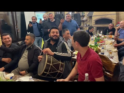 Menq Menq Menq - Sahak Avetyan, Davit Zaqaryan, Hovik Baghdasaryan, Artush Aslanyan,Gurgen Stepanyan