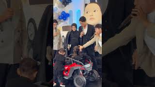 Download lagu LEIKA DAPET HADIAH MOBIL DARI ULANG TAHUN ABANG EL ANAK LESTI DAN RIZKY BILLAR 😍 #leika #shorts mp3