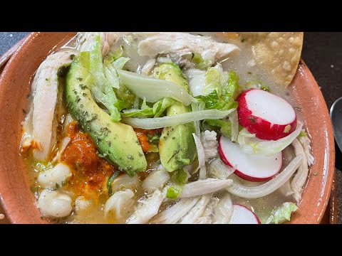 Cómo Hacer Pozole De Pollo Blanco Receta Comidas Rápidas Mexicanas