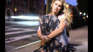 There's No Other Me [feat. Joss Stone] Music Video