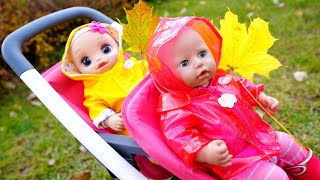 Download lagu Baby Annabell doll & Baby Alive doll can't share rainy boots and a raincoat before going for a walk. mp3 Download lagu Baby Annabell doll & Baby Alive doll can't share rainy boots and a raincoat before going for a walk. mp3