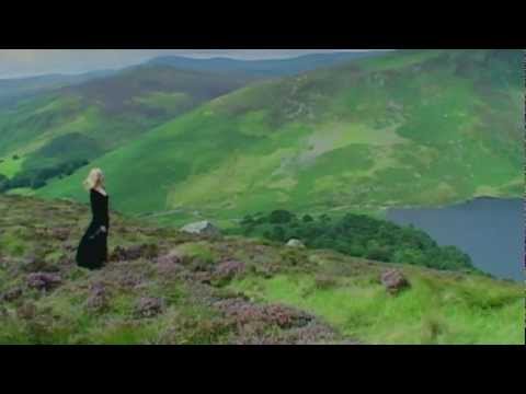 ANÚNA : "Siúil a Rúin" (Walk My Love) feat. Lucy Champion