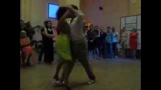 Rodrigo Fonti y Celeste Medina - Noches correntinas (E.  Donato) - El Сalor - 27.04.13