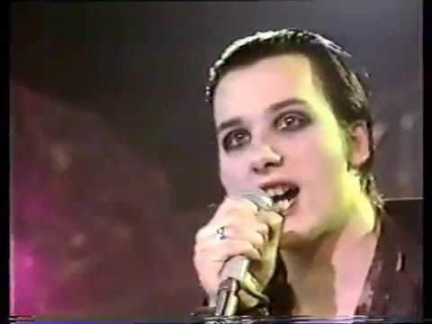 The Damned - Neat Neat Neat - Problem Child - Fan Club Live 1977