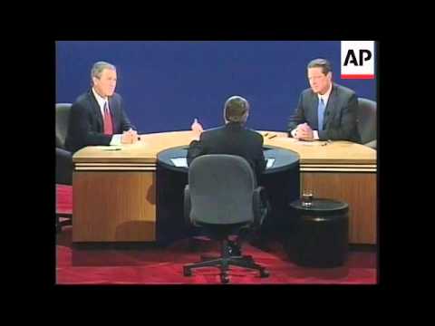USA: AL GORE/GEORGE W BUSH CAMPAIGN DEBATE