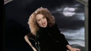 Sonia - End Of The World - hd - full screen