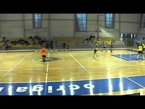 12.02.2012. Telpu futbols: NEW PROJECT - RTU 2:4