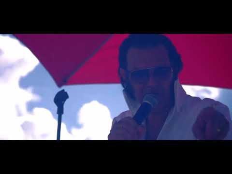 Elvis on Tour mit dem DAS FEST Citymobil in Karlsruhe