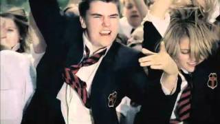 Busted - That&#39;s What I Go To School For(HD)