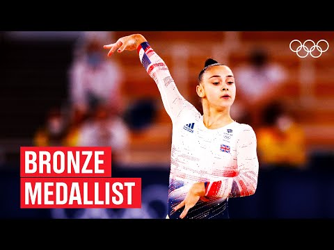 🇬🇧🎵 16 year-old Jessica Gadirova's stuns the crowd dancing to “Stereotypes”