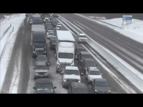 Multi vehicle pileup on Hwy 400 vid 3