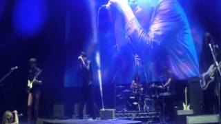 Sugar Army- Will You Follow? (Perth Arena, 02/11/12)