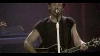 Bon Jovi - Everybody&#39;s broken (live) - 26-10-2007