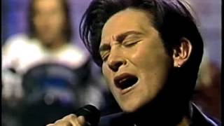 k.d. lang, &quot;Constant Craving&quot; on Letterman, May 1, 1992