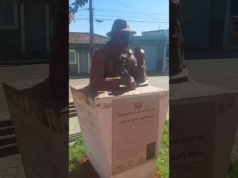 Praça das Sete Orelhas em São Bento Abade/Mg