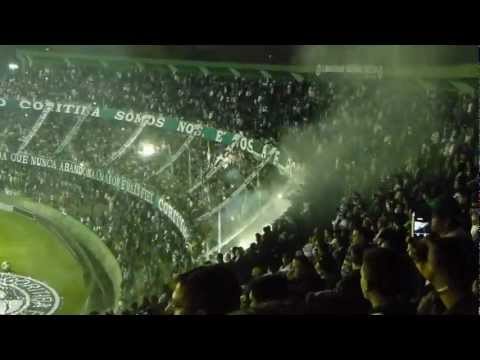 Coritiba 2x0 São Paulo 20/06/2012 - Império é foda/Entrada em Campo [www.forumdocoritiba.com.br]