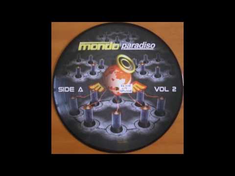 Chus Liberata vs. Dr. Osc pres. Mondo Paradiso vol.2 - Logic Machine (Original) (2002)