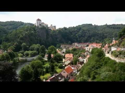 Vranov nad Dyjí - charming chateau and dam