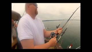 preview picture of video 'Lake Superior Trolling for Summer Lake Trout'