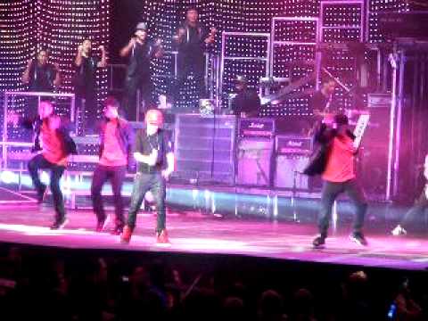 Omaha mall, Baby, Justin Bieber Concert [my world tour] Oakland CA