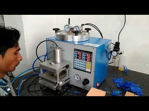 Digital vacuum wax injector with auto clmap for Jewellery