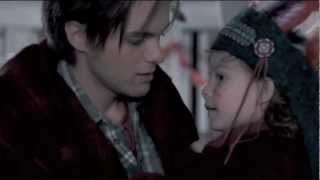 Томас Деккер в фильме "Герб ангелов"