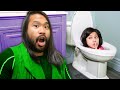 TOILET WILL NOT FLUSH! Playing Roblox Piggy IRL vs Extreme Hide N' Seek