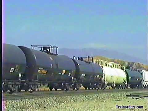 Classic Railroad Series 766 - SP at San Timoteo Canyon Nov. 16, 1995.