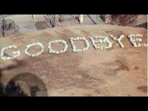 Final Day on Set of M*A*S*H - 1983 - CBS Evening News