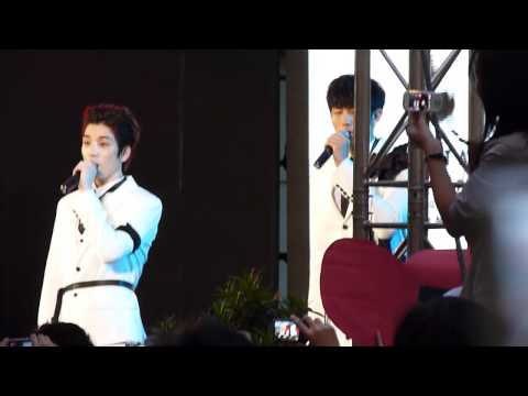 110430 2AM @ Eastwood