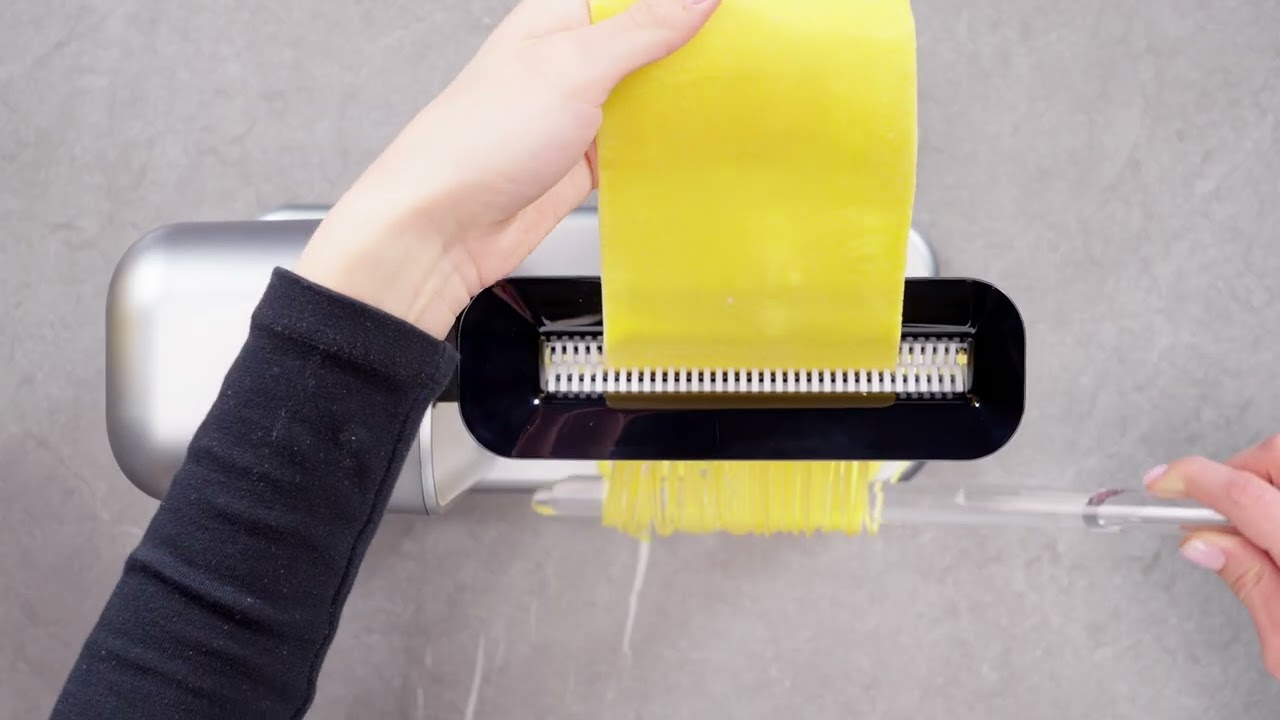 Mașină de făcut paste, REGINA, 120W, 3 accesorii, design compact