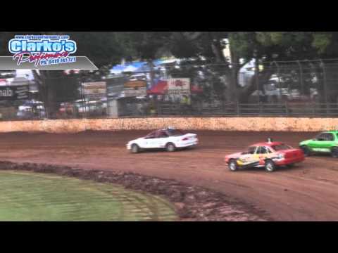 Production Sedans - Heat 3 - Australian Grand Prix - Kingaroy Speedway - 25.01.14