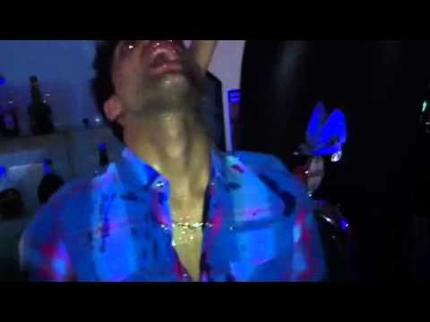 Santa baia bar (Hugo no seu melhor)