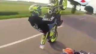 Download lagu Story wa lagi tamvan mp3